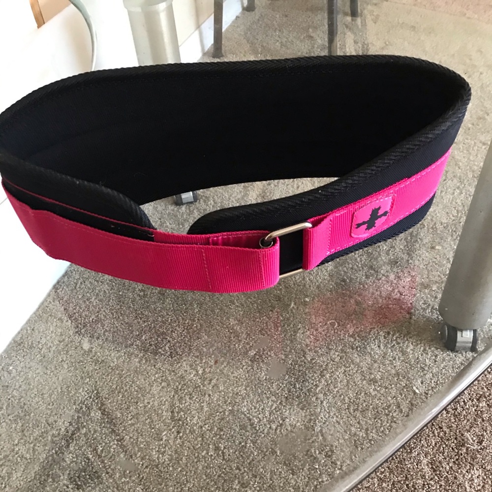 Women’s Harbinger weightlifting belt NWOT  small